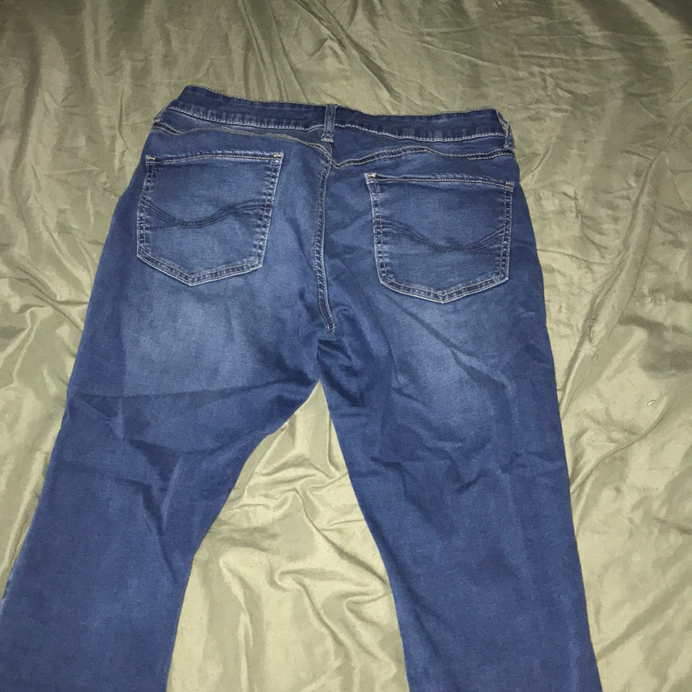 Jeans - Picture 2 of 2